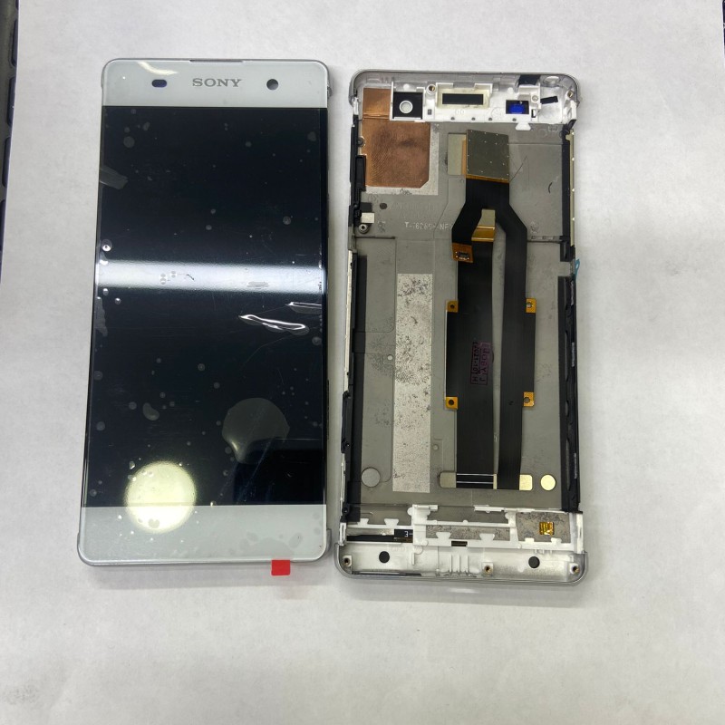 Sony Xperia Xa F3111 Lcd Ekran Dokunmatik BEYAZ 